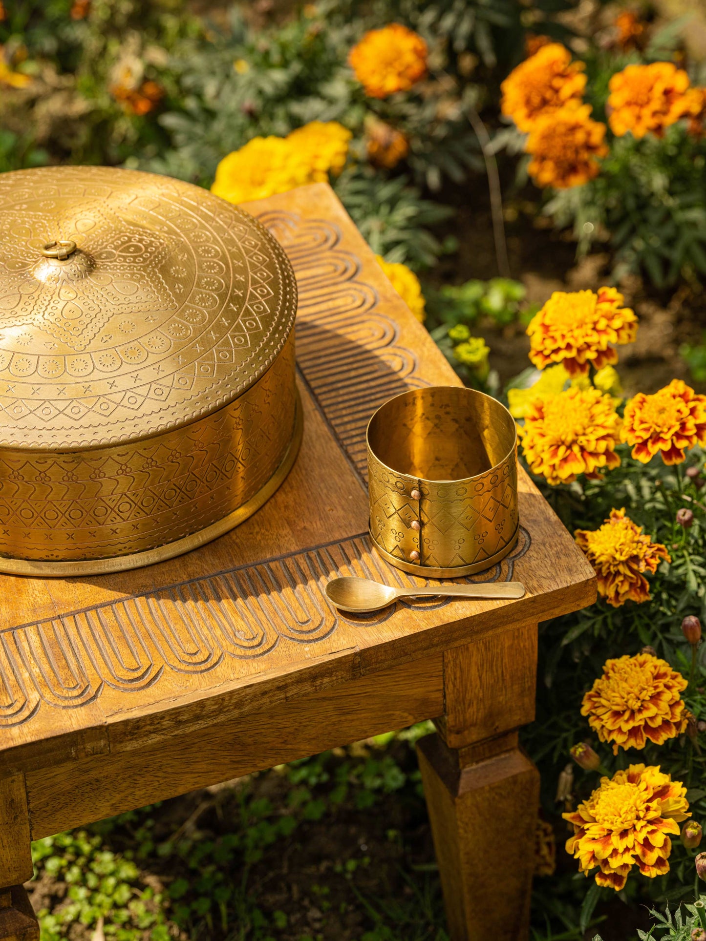 Sunhera Saar - Golden brass masala box