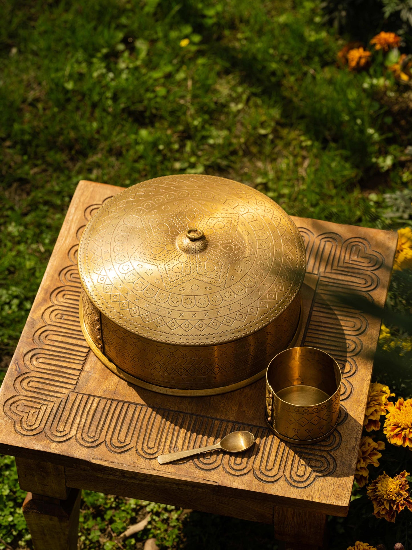 Sunhera Saar - Golden brass masala box