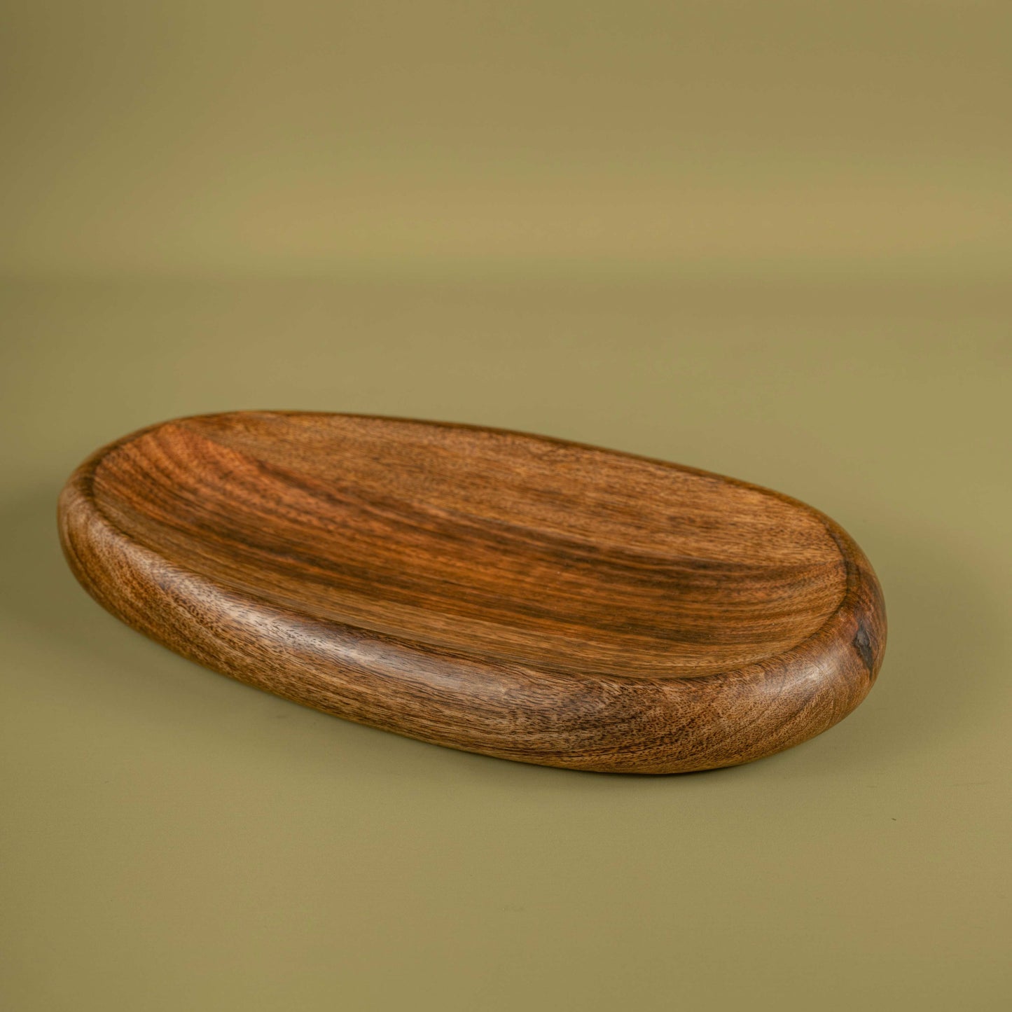 Vatta - Round wooden serving platter
