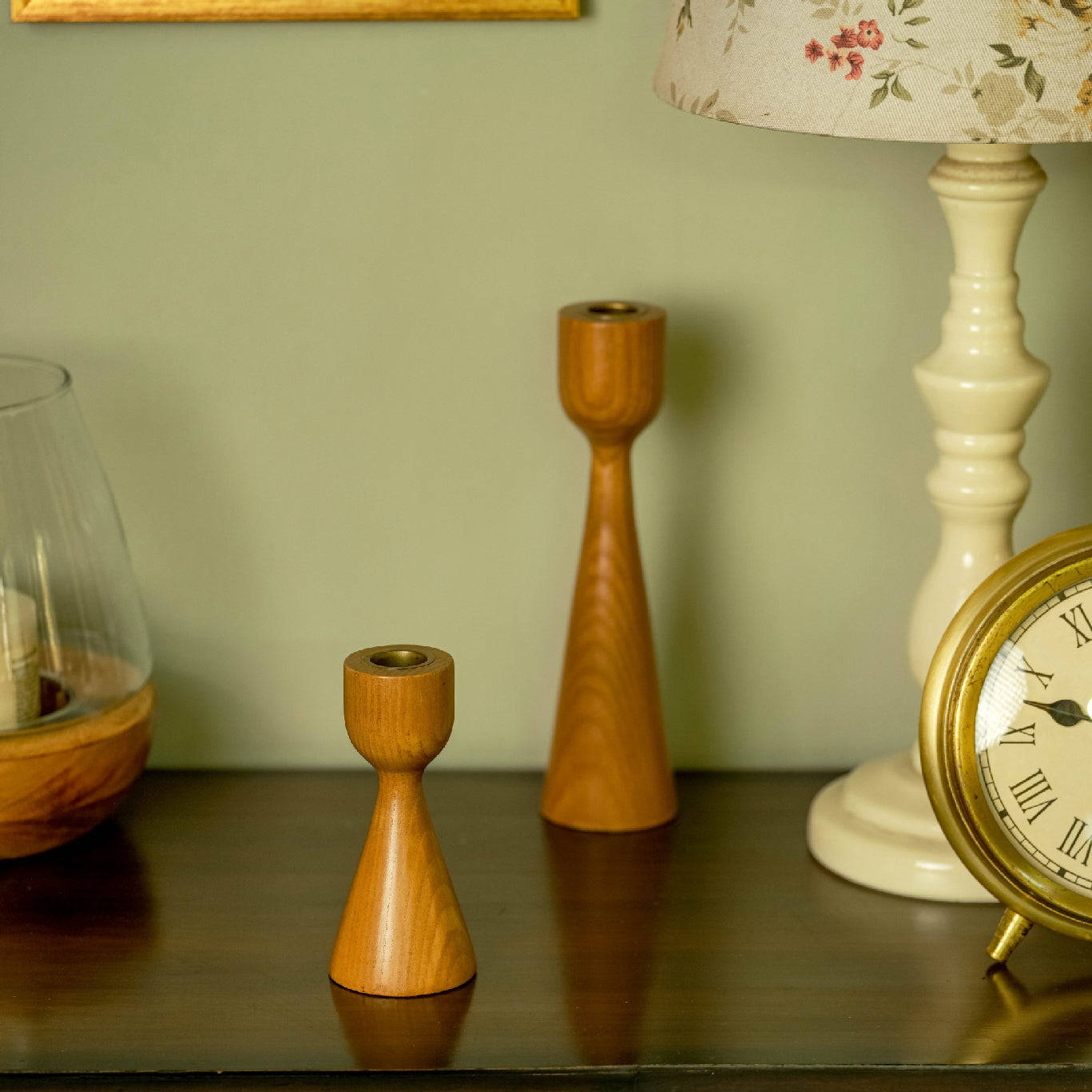 Mehraab - candle holder