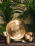 Gul - Set of 5 brass dinner set with palm tree motif (plate, bowls, spoon, glass)