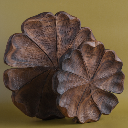 Utpal - Dual floral shaped platter set